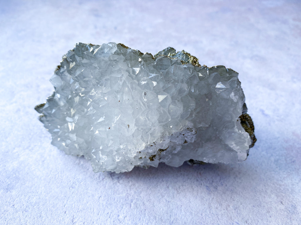 Quartz with Chalcopyrite + Calcite 2